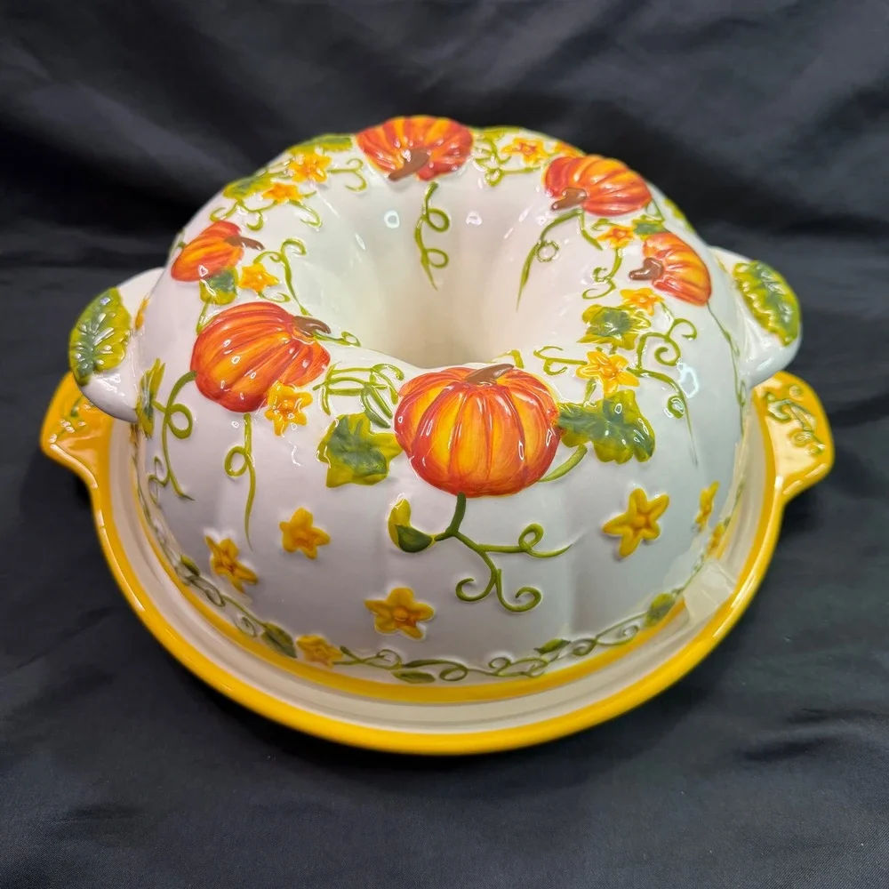 Temp-tations Figural Pumpkin Ceramic Baker and Tray Set PPP-HLD-822831